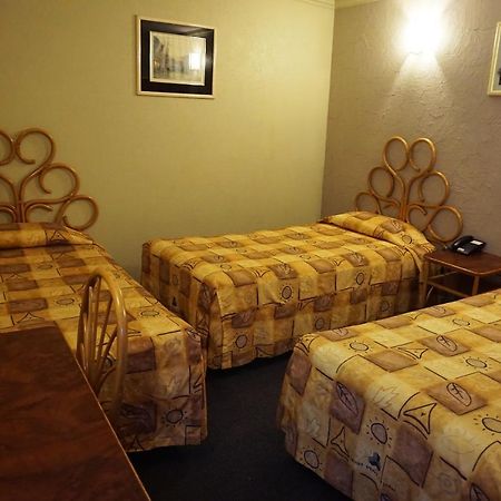 Hotel Plaza Crystal Ксалапа Екстериор снимка