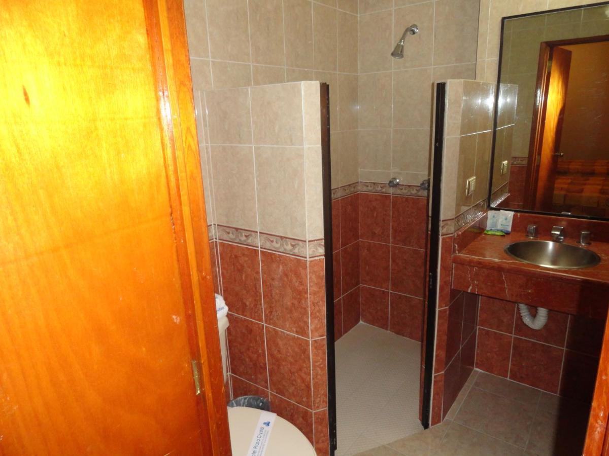 Hotel Plaza Crystal Ксалапа Екстериор снимка