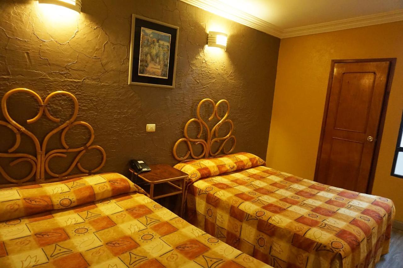 Hotel Plaza Crystal Ксалапа Екстериор снимка
