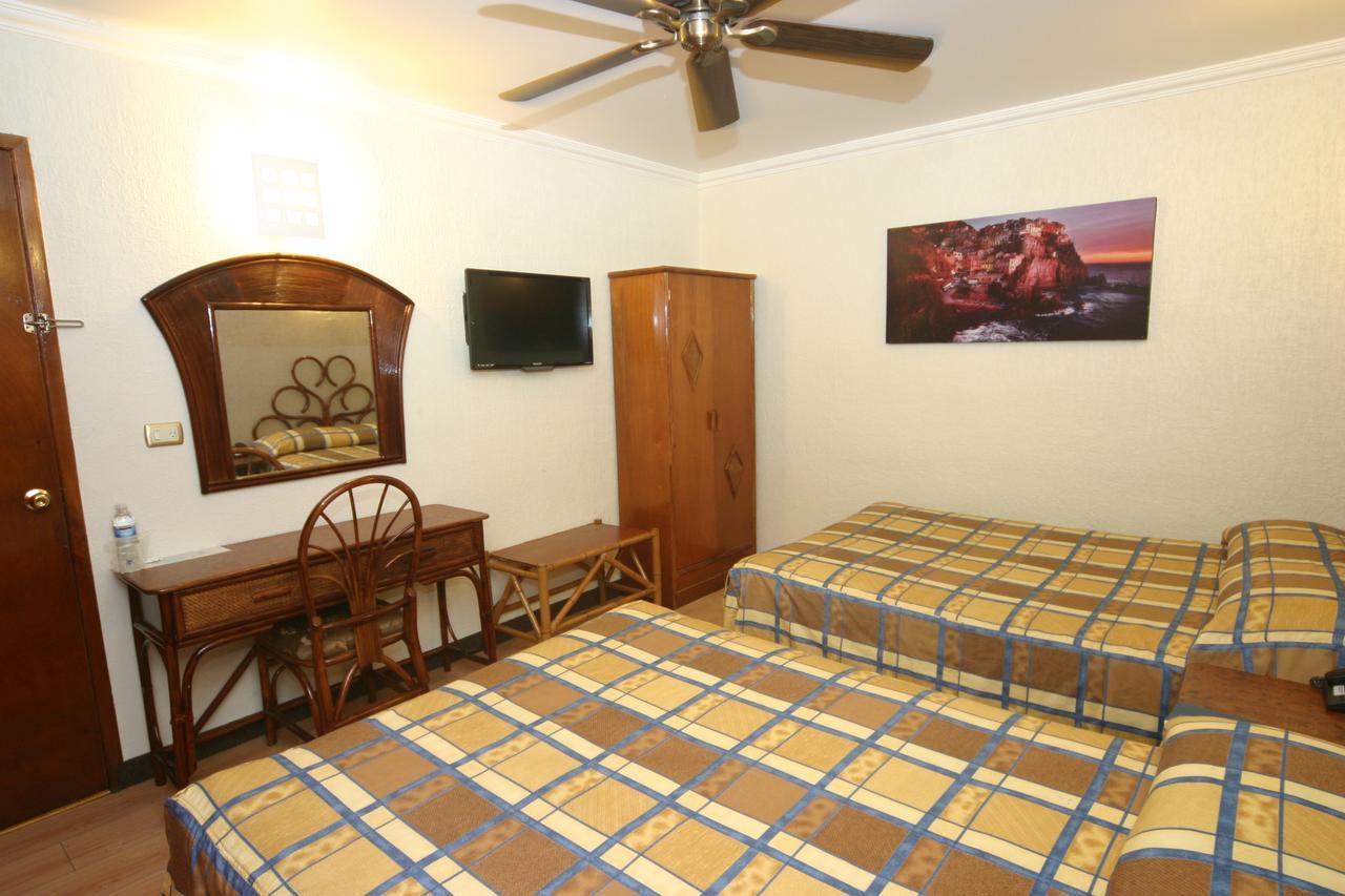 Hotel Plaza Crystal Ксалапа Екстериор снимка