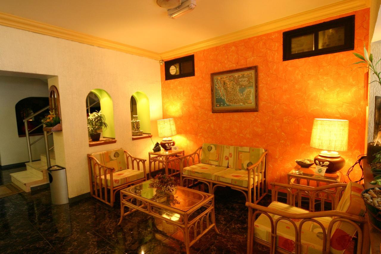 Hotel Plaza Crystal Ксалапа Екстериор снимка