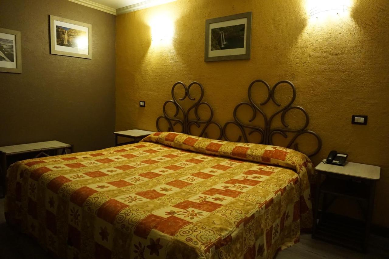 Hotel Plaza Crystal Ксалапа Екстериор снимка